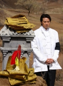 韩国演艺圈悲惨视频
